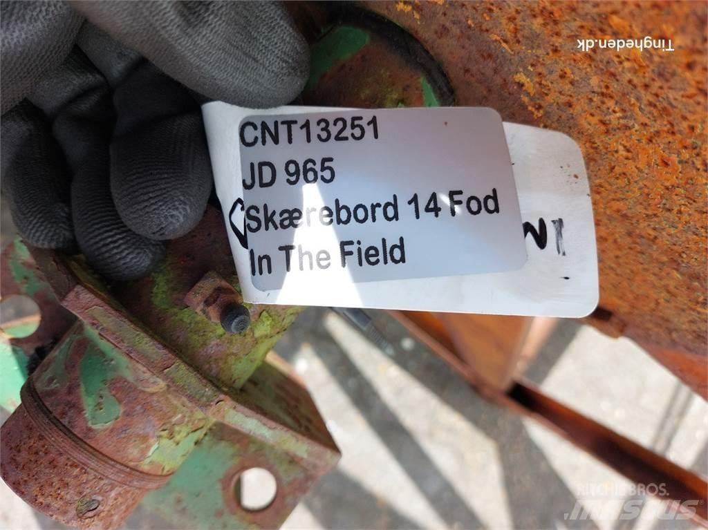 John Deere 965 Ražas novākšanas kombainu papildaprīkojums