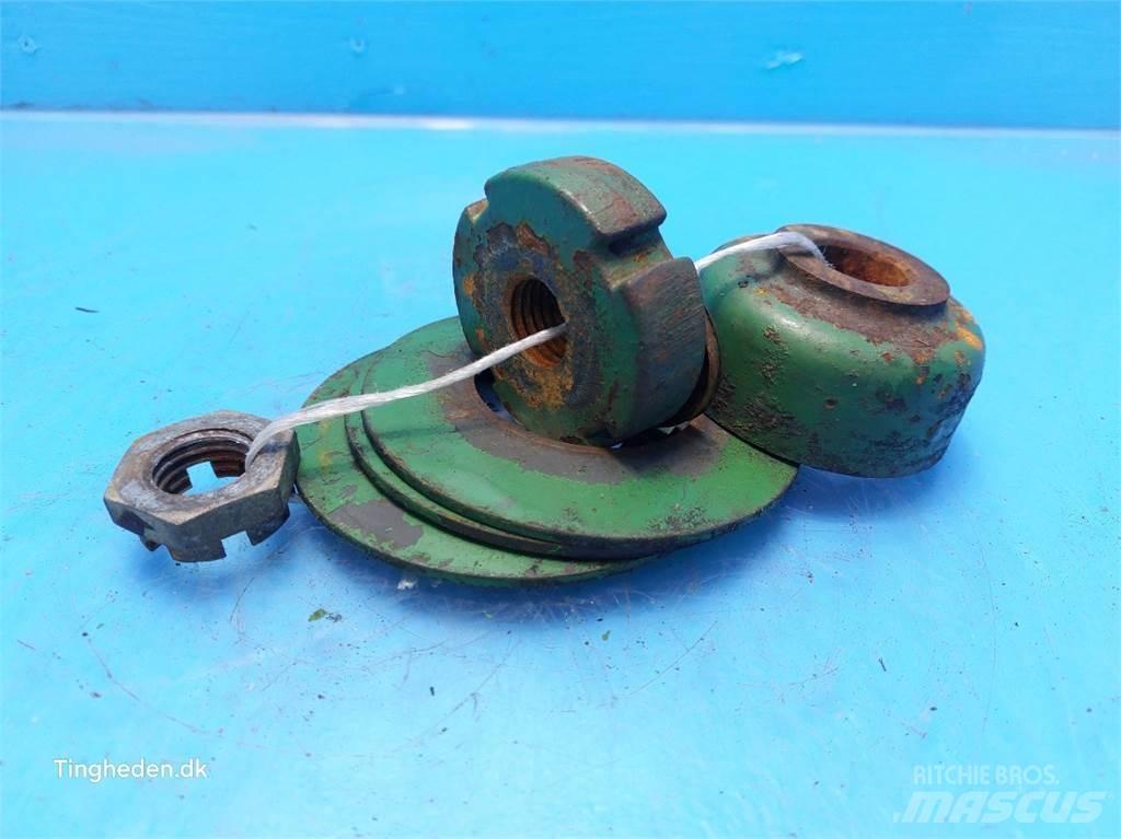 John Deere 965 Ražas novākšanas kombainu papildaprīkojums