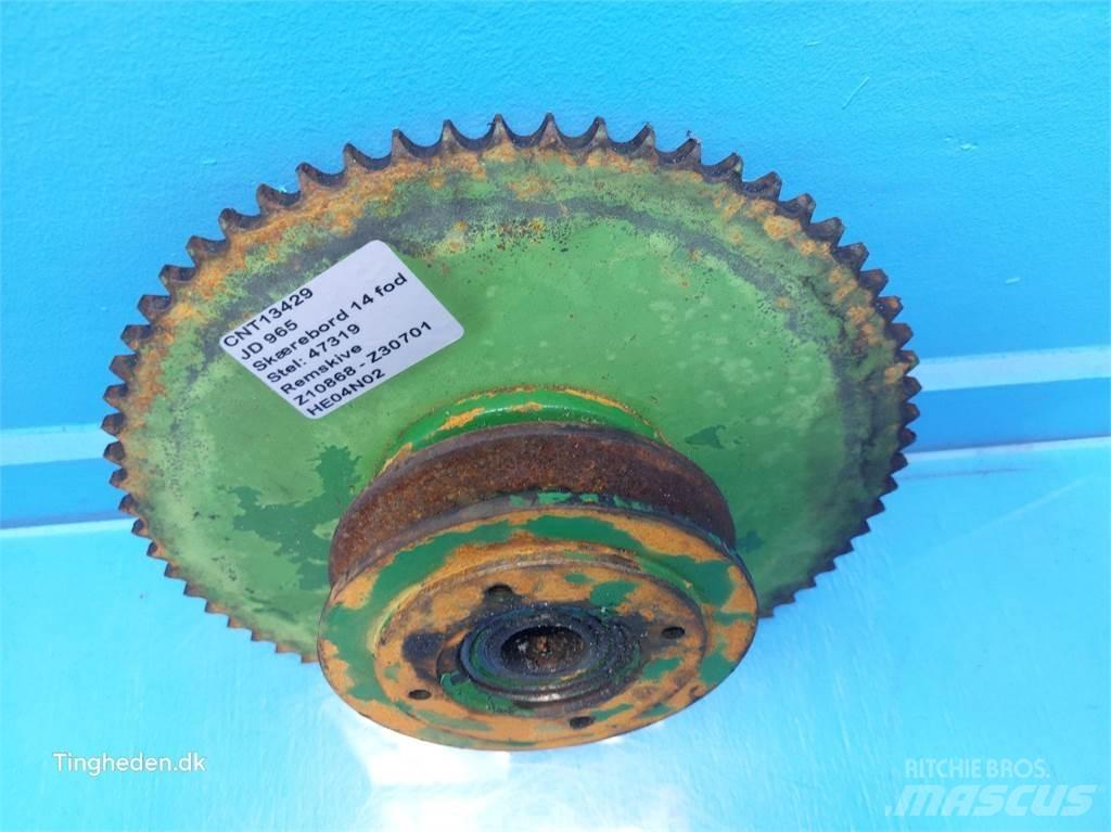 John Deere 965 Ražas novākšanas kombainu papildaprīkojums