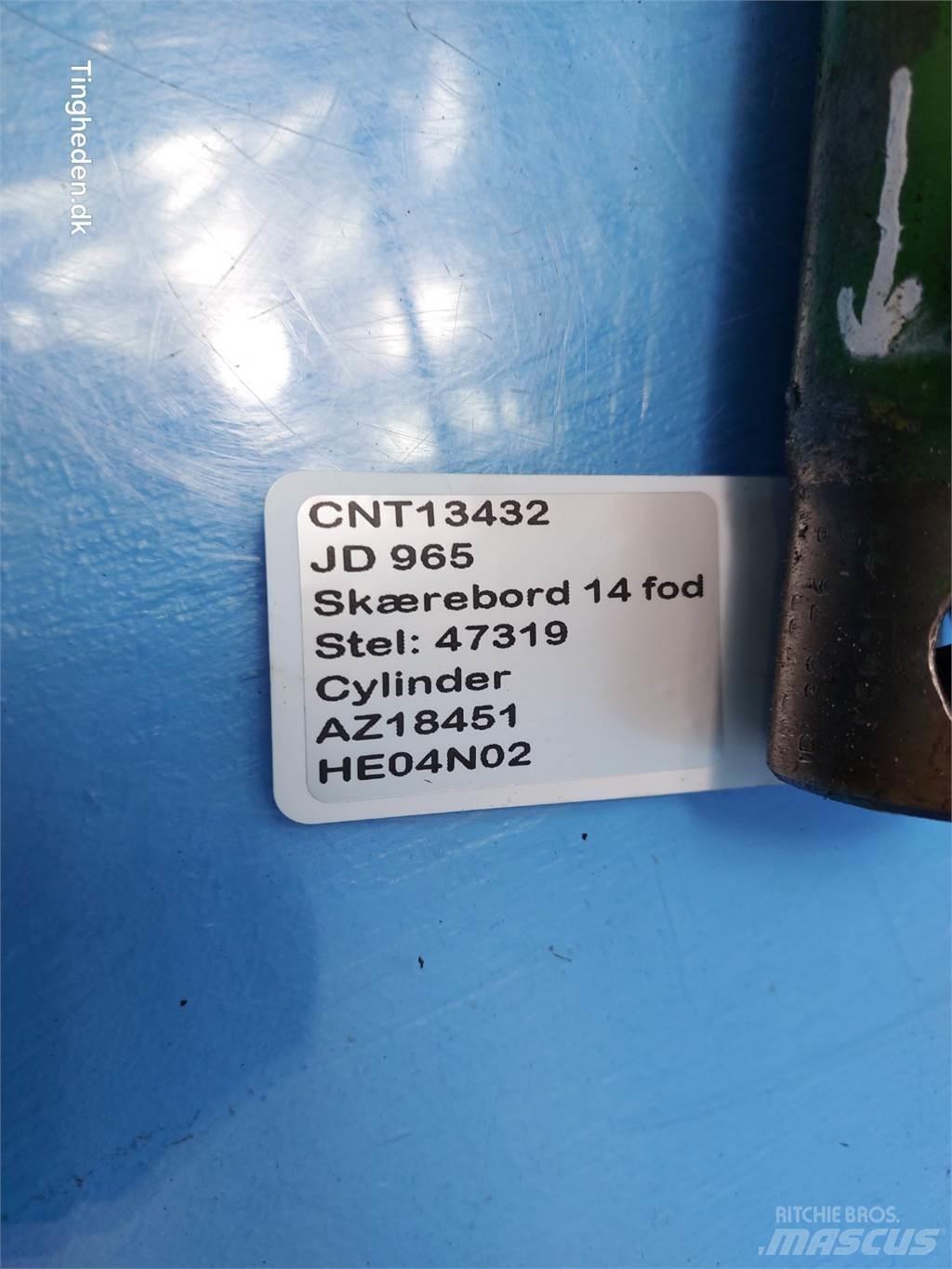 John Deere 965 Ražas novākšanas kombainu papildaprīkojums