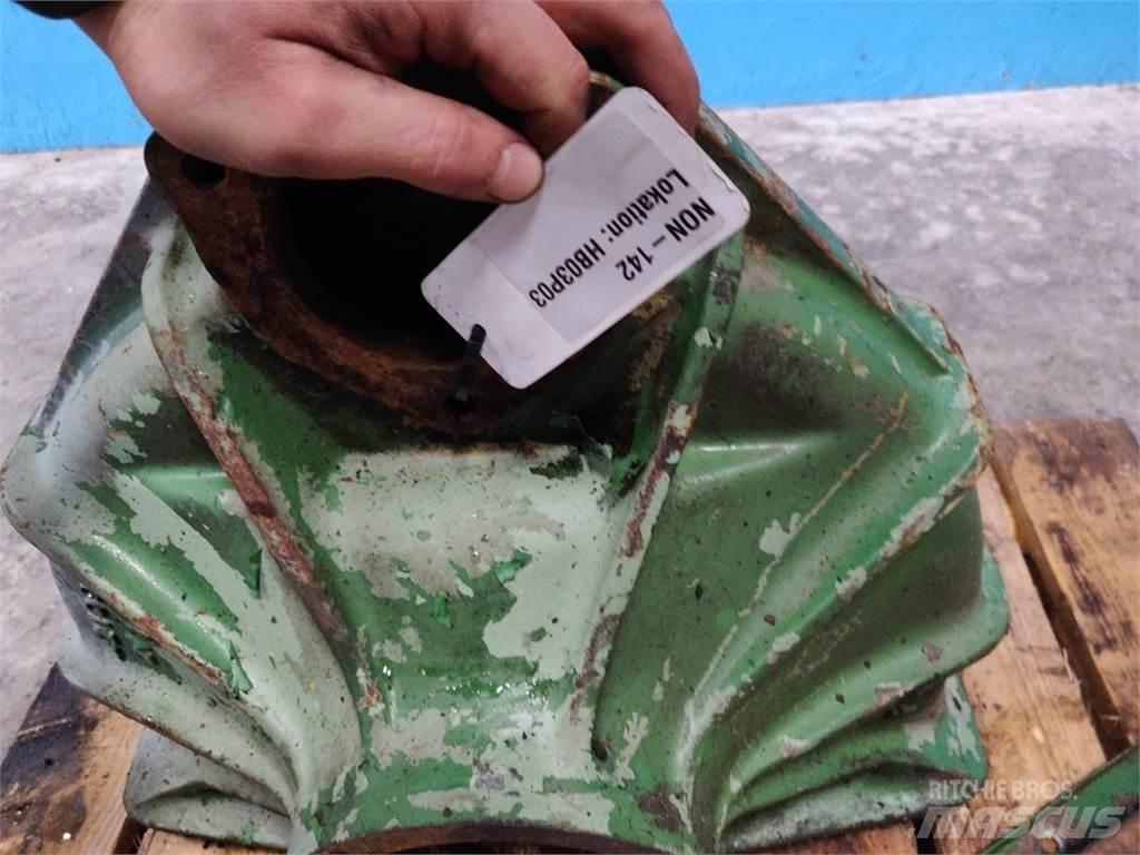 John Deere 975 Ražas novākšanas kombainu papildaprīkojums