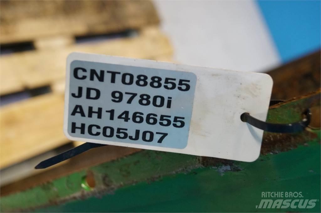 John Deere 9780 Smilšu un sāls kaisītāji