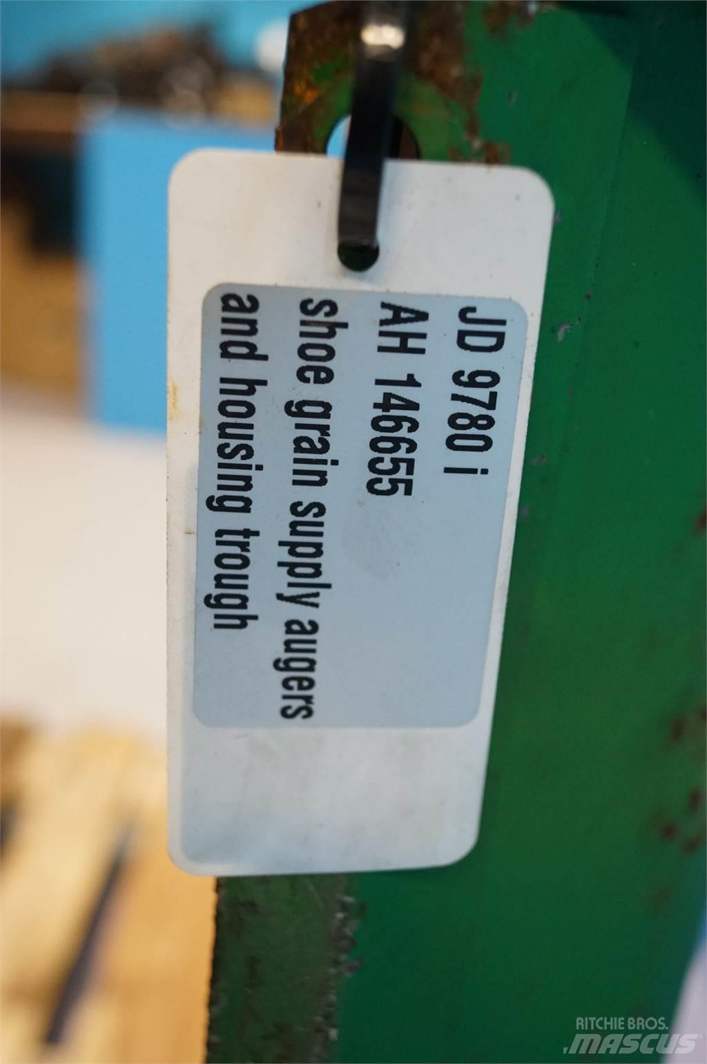 John Deere 9780 Smilšu un sāls kaisītāji