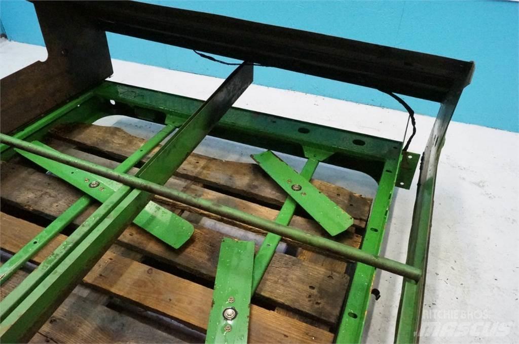 John Deere 9780 Smilšu un sāls kaisītāji