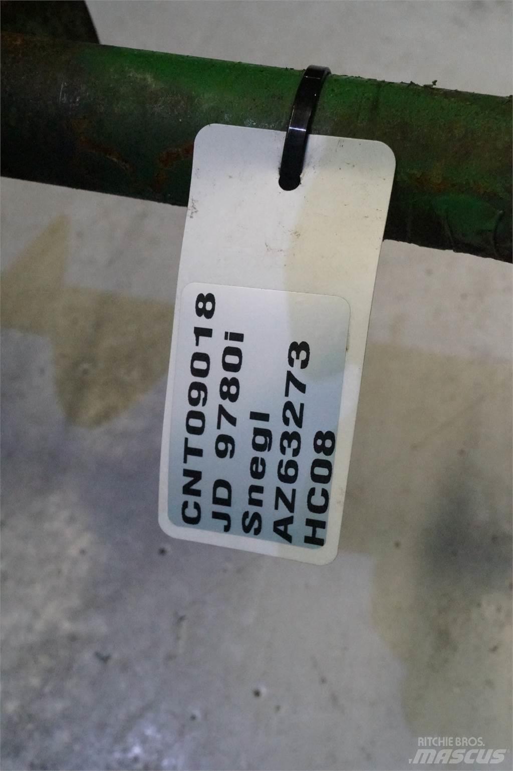John Deere 9780 Ražas novākšanas kombainu papildaprīkojums