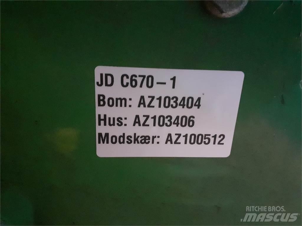 John Deere C670 Ražas novākšanas kombainu papildaprīkojums