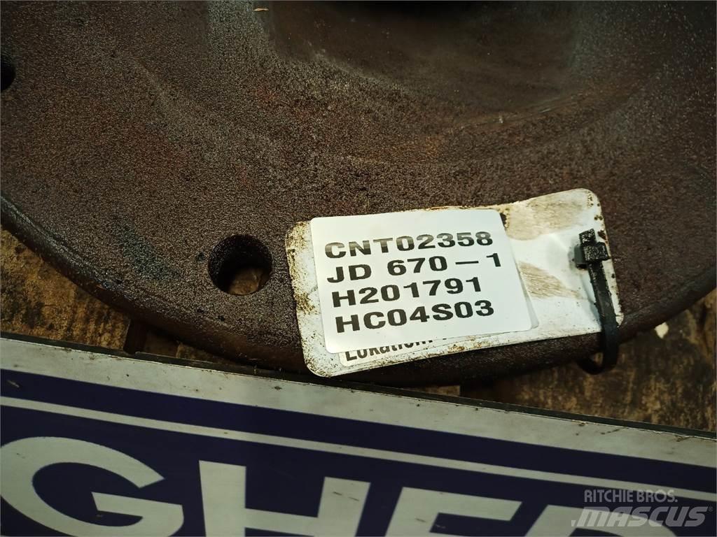 John Deere C670 Ražas novākšanas kombainu papildaprīkojums