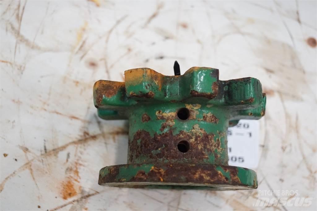 John Deere CTS Ražas novākšanas kombainu papildaprīkojums