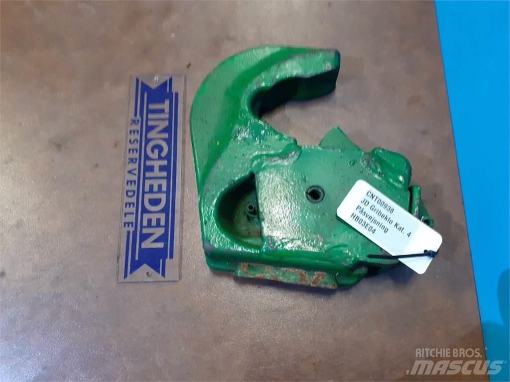 John Deere Kat 4 Cits traktoru papildaprīkojums