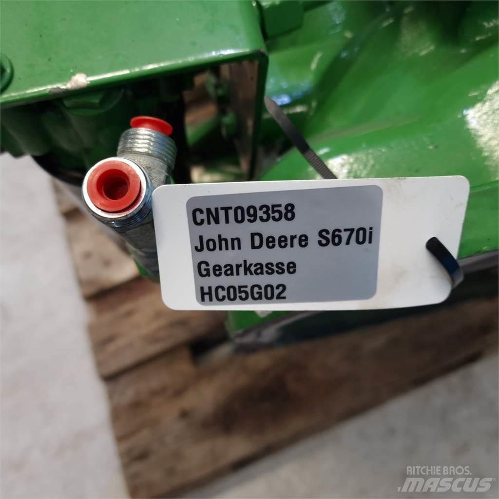 John Deere S670 Transmisija