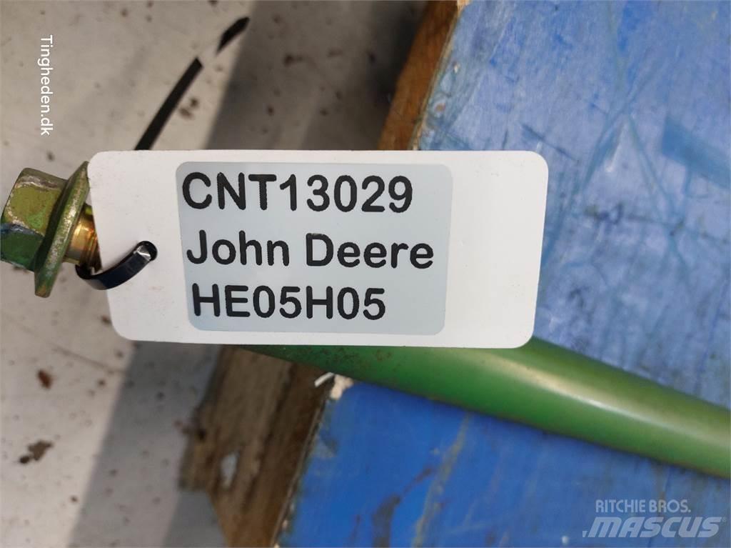 John Deere S670 Smilšu un sāls kaisītāji