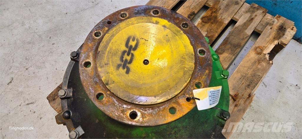 John Deere S690 Ražas novākšanas kombainu papildaprīkojums