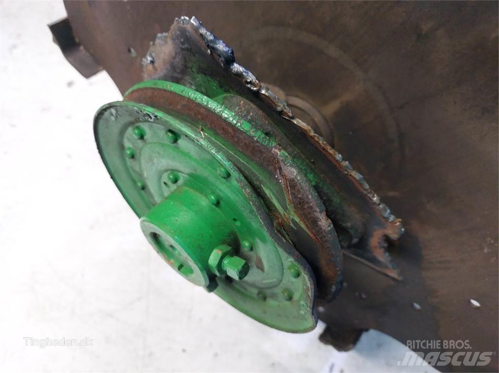 John Deere T660I Ražas novākšanas kombainu papildaprīkojums