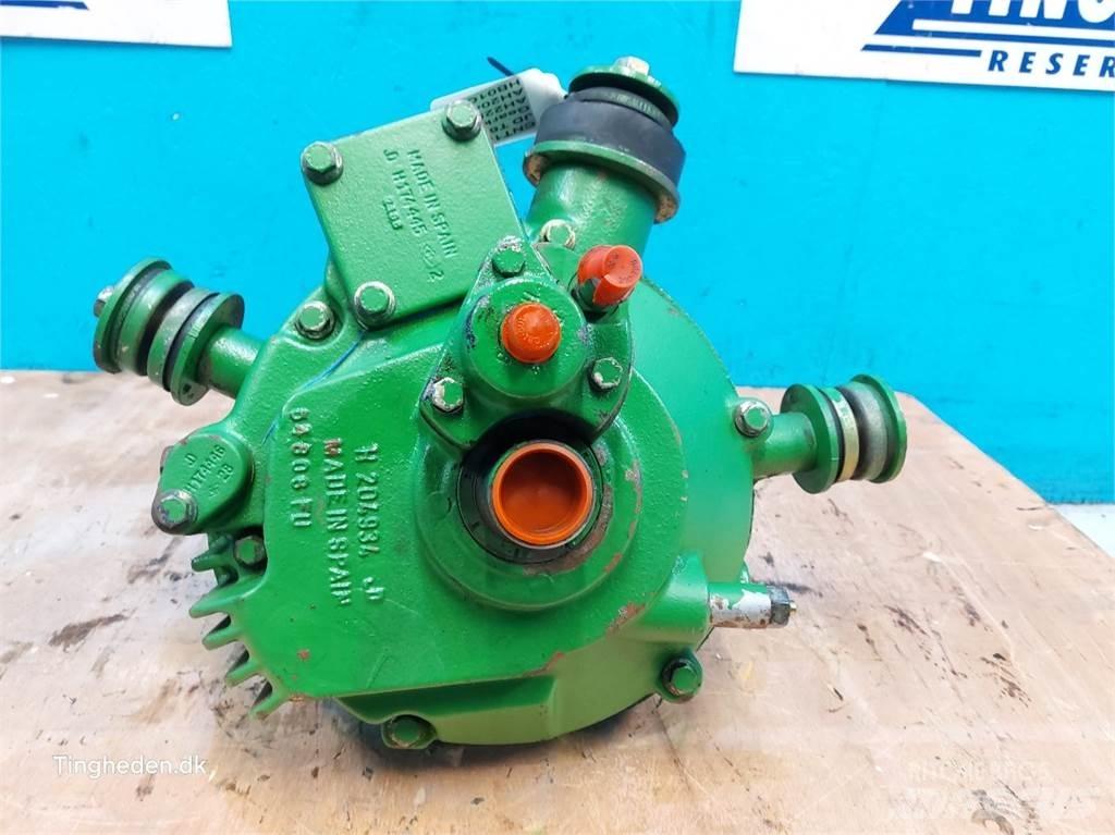 John Deere T660I Transmisija