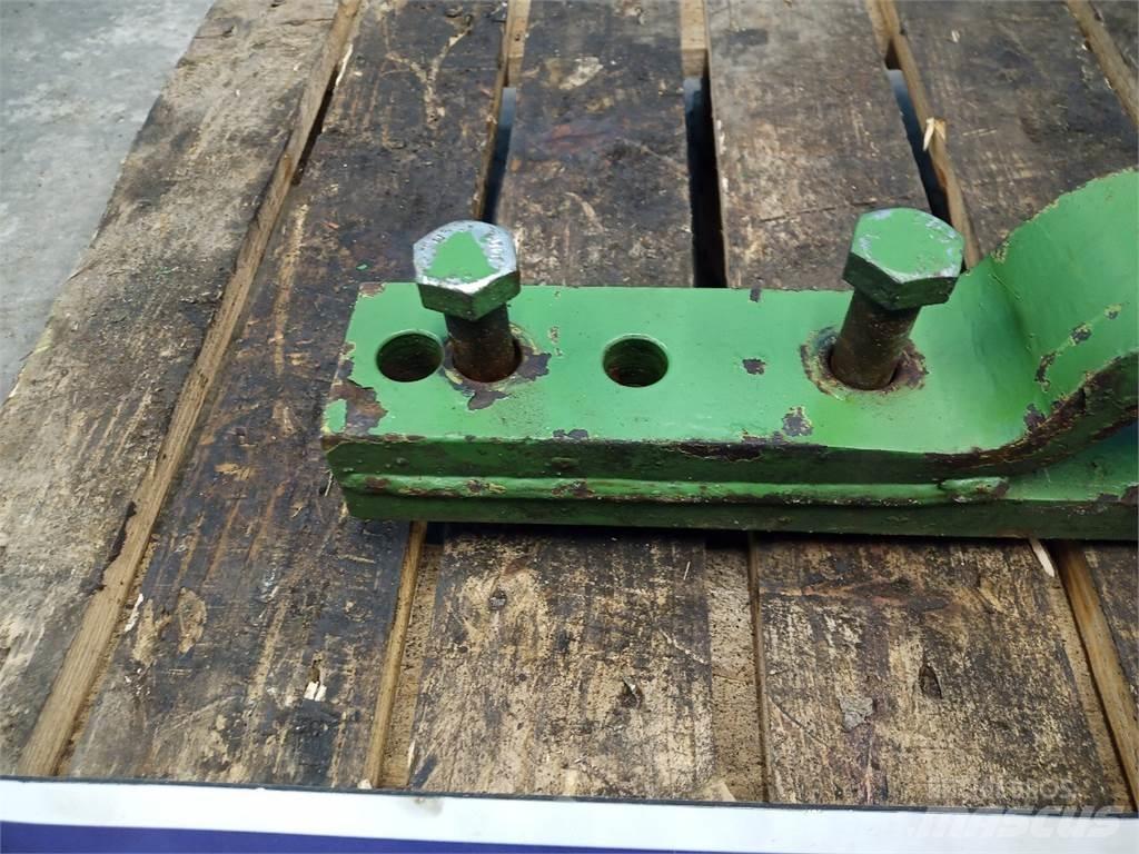 John Deere Træk Cits traktoru papildaprīkojums