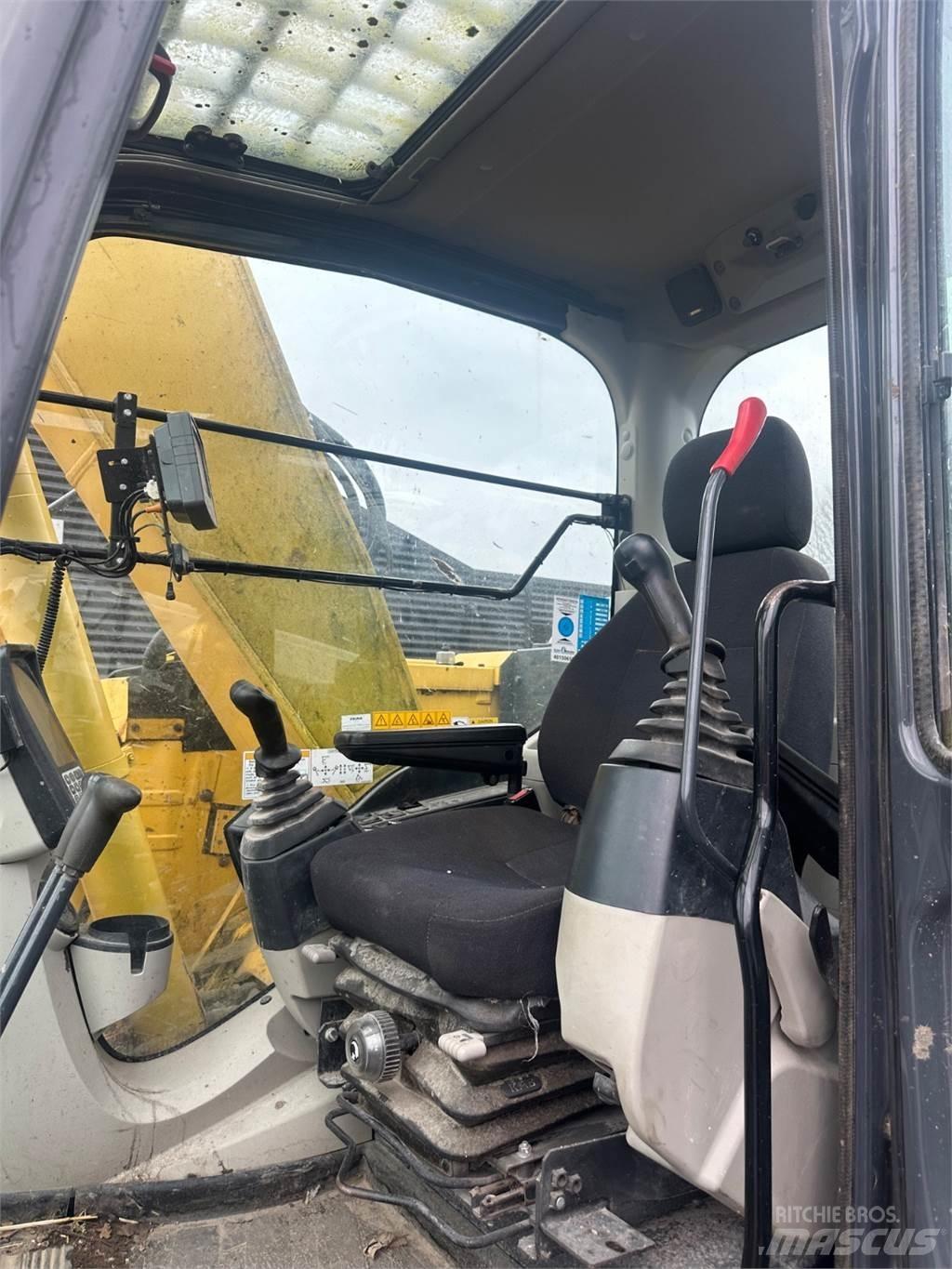 Kobelco E140CSR Kāpurķēžu ekskavatori