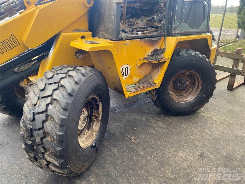 Kramer 521 Iekrāvēji uz riteņiem