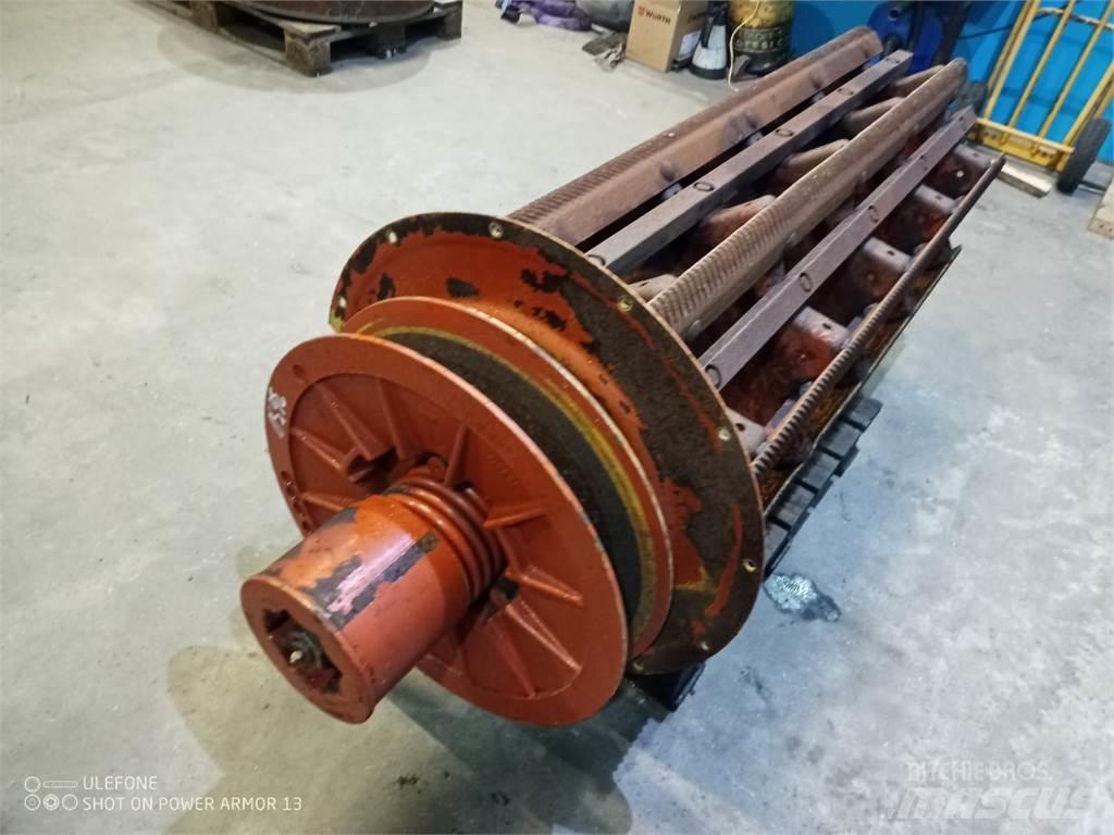 Laverda 3650 Ražas novākšanas kombainu papildaprīkojums