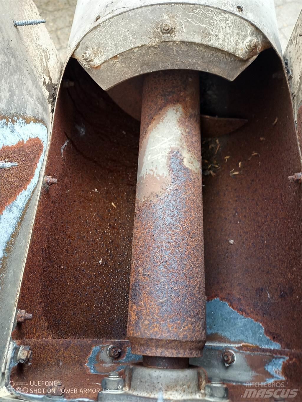 Laverda 3650 Ražas novākšanas kombainu papildaprīkojums