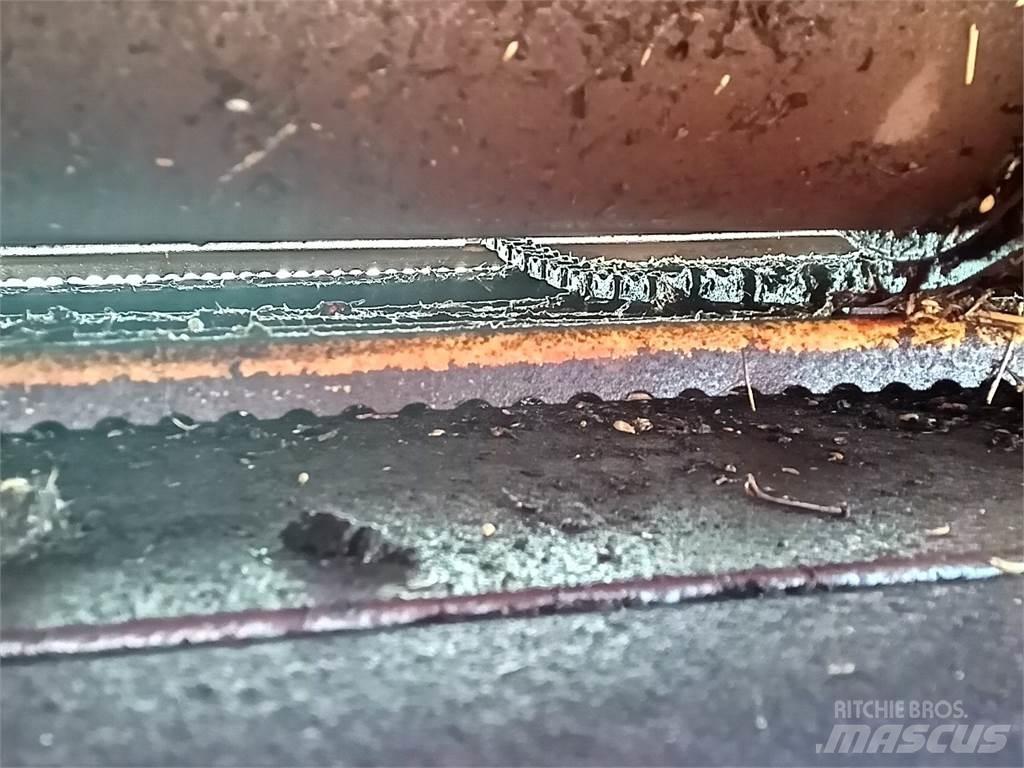 Laverda 3650 Ražas novākšanas kombainu papildaprīkojums