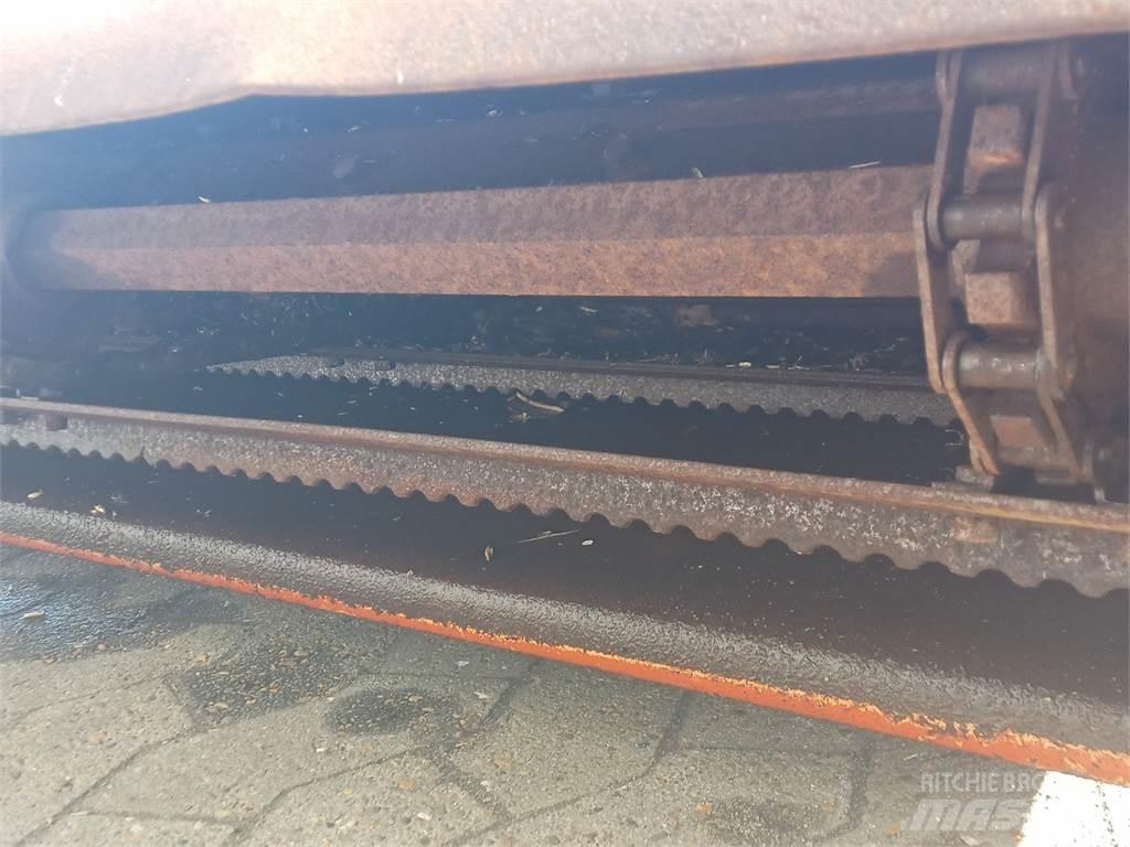 Laverda 3650 Ražas novākšanas kombainu papildaprīkojums