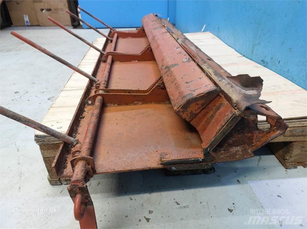 Laverda 627 Ražas novākšanas kombainu papildaprīkojums