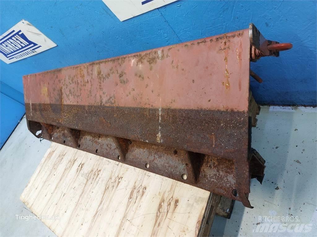 Laverda 627 Ražas novākšanas kombainu papildaprīkojums