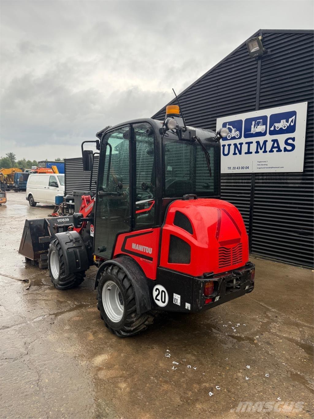 Manitou MLA3-35H Mini iekrāvēji
