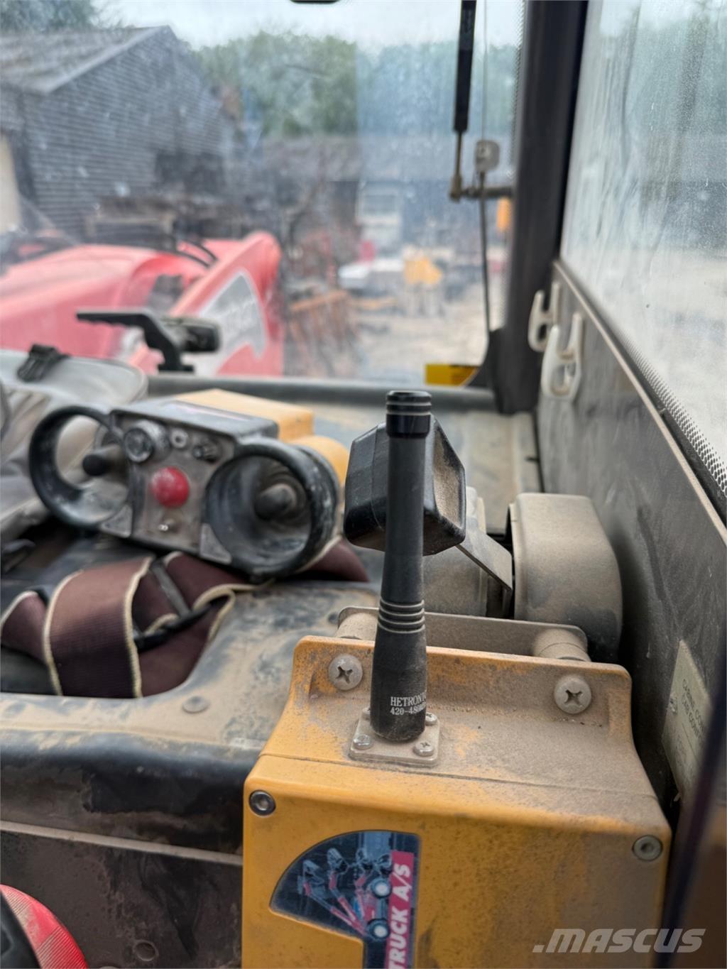 Manitou MT1840 Teleskopiskie manipulatori