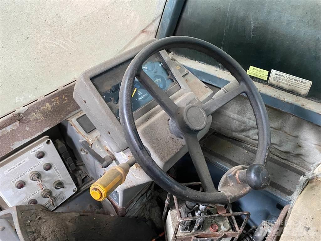 Matbro TS300 Teleskopiskie manipulatori