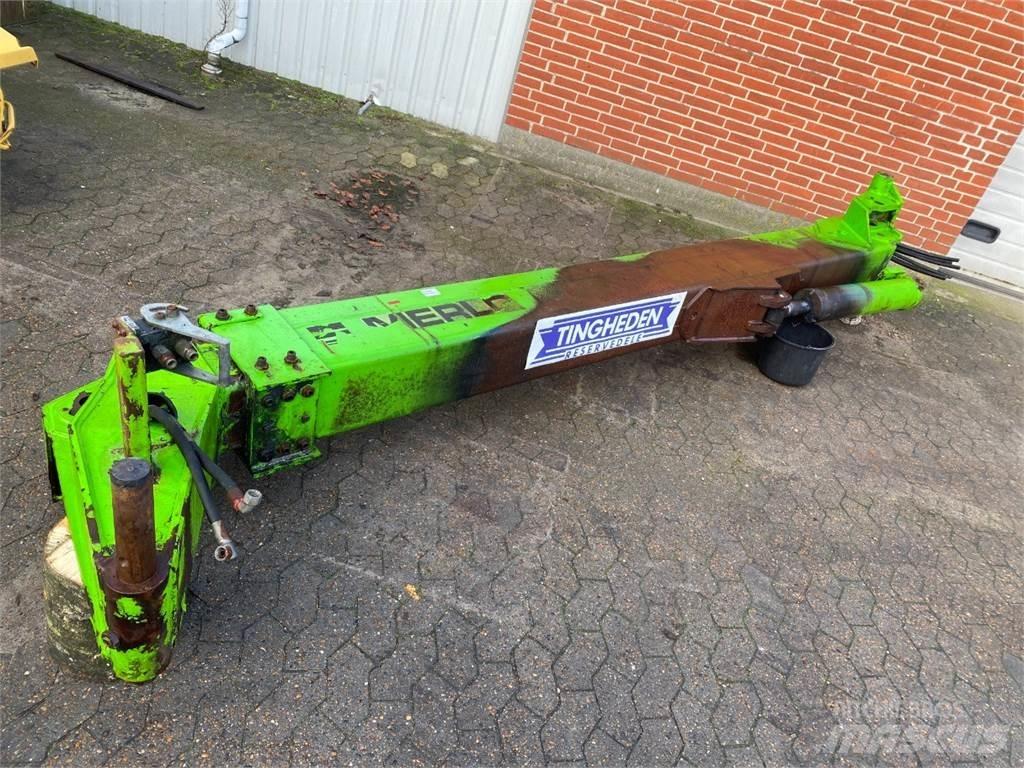 Merlo 28.7 Strēles un kausi