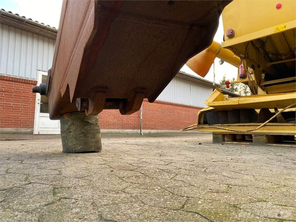 Merlo 40.7 Strēles un kausi