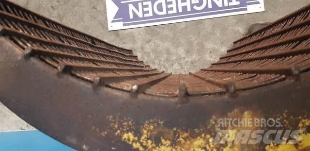 New Holland 1530 Ražas novākšanas kombainu papildaprīkojums
