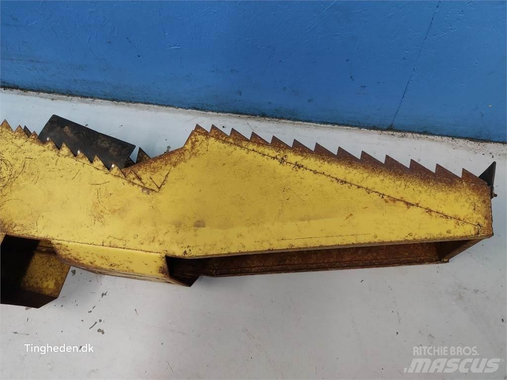 New Holland 1530 Ražas novākšanas kombainu papildaprīkojums