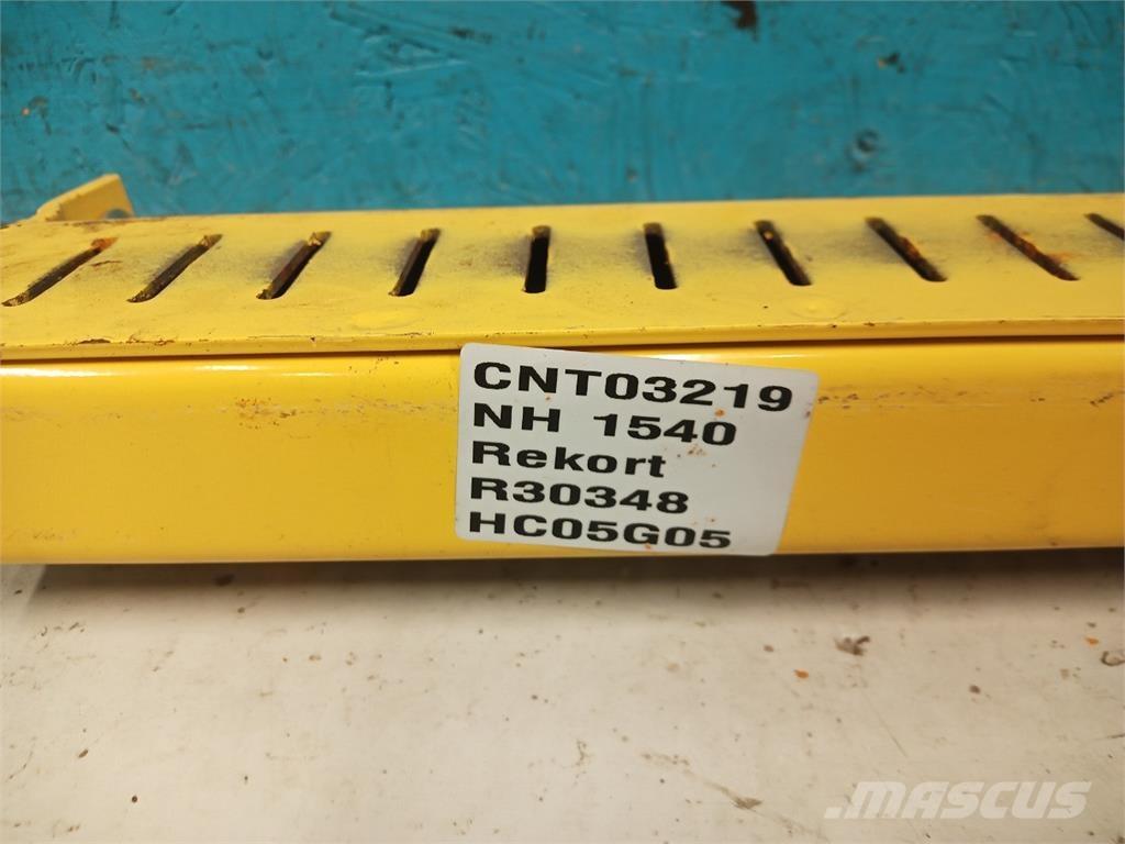 New Holland 1540 Ražas novākšanas kombainu papildaprīkojums