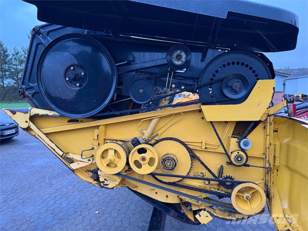 New Holland 20 Ražas novākšanas kombainu papildaprīkojums