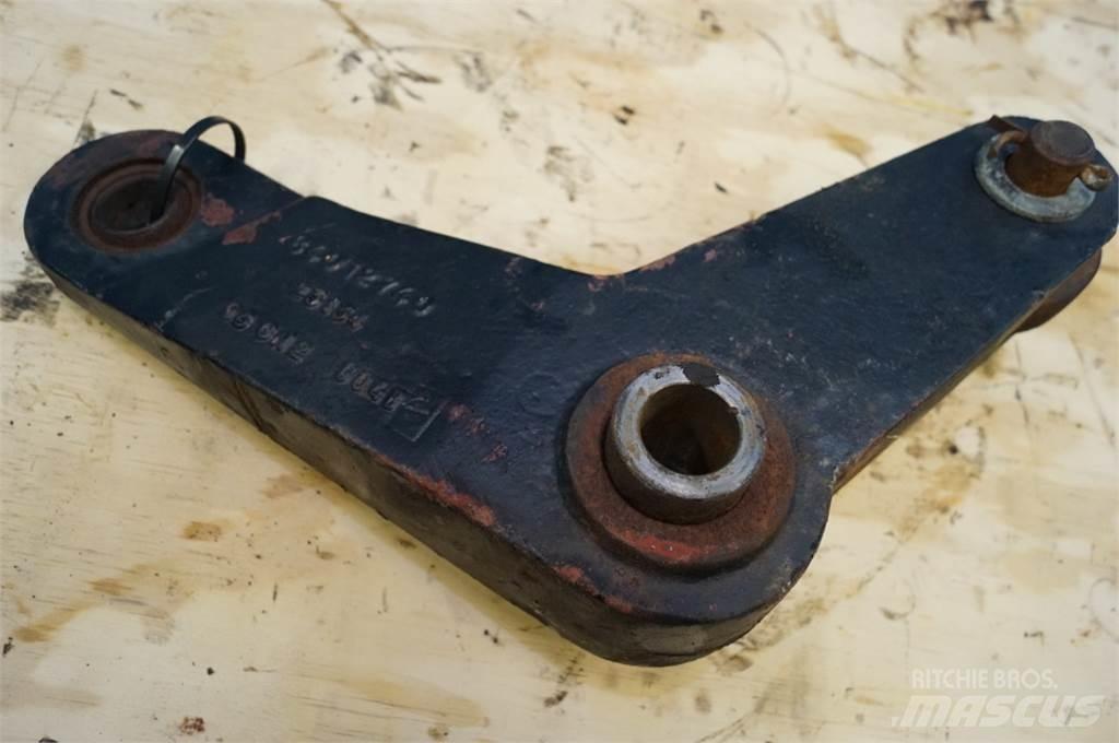 New Holland 4860 Cits lopbarības novācēju, kombainu aprīkojums