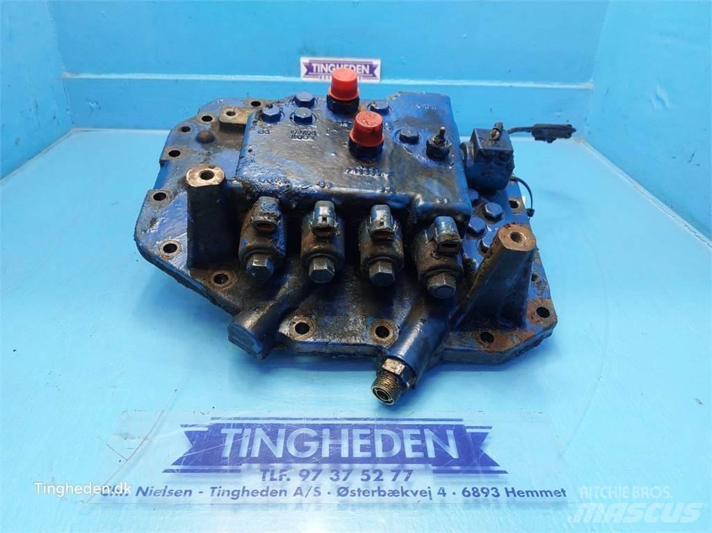 New Holland 6640 Transmisija