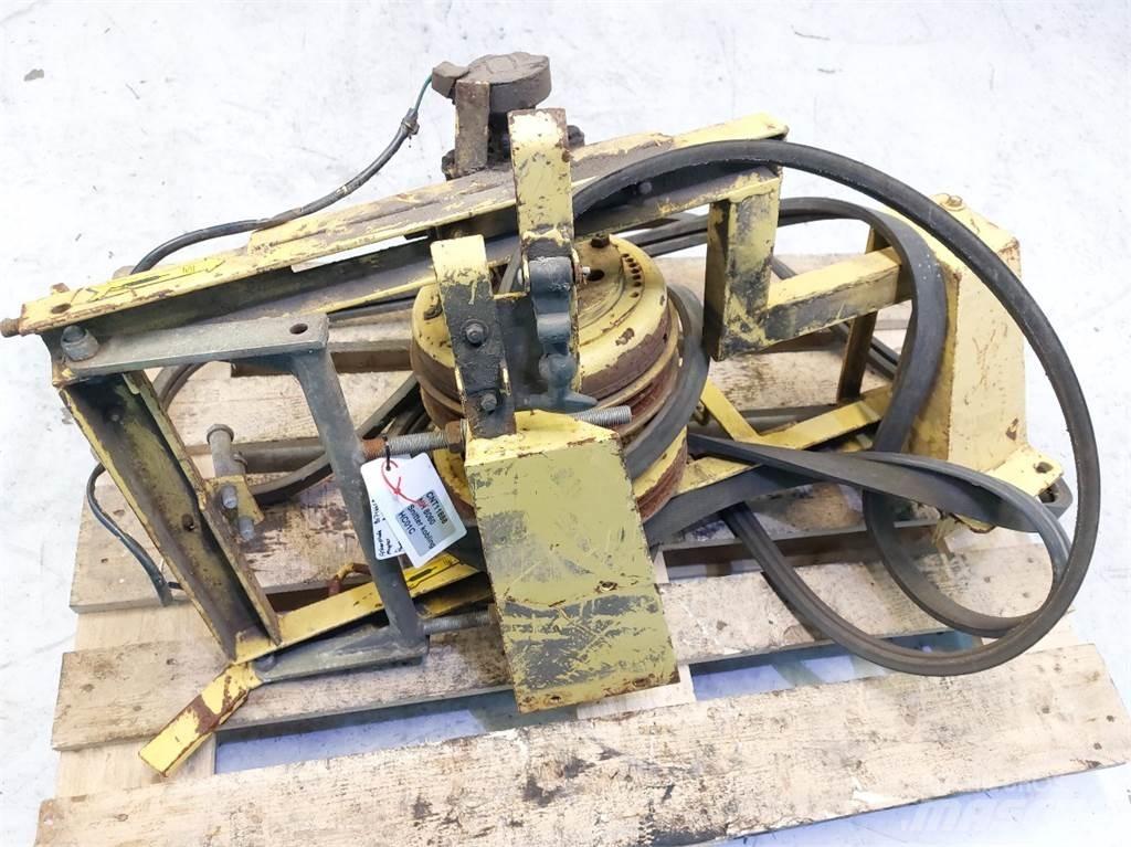 New Holland 8060 Ražas novākšanas kombainu papildaprīkojums
