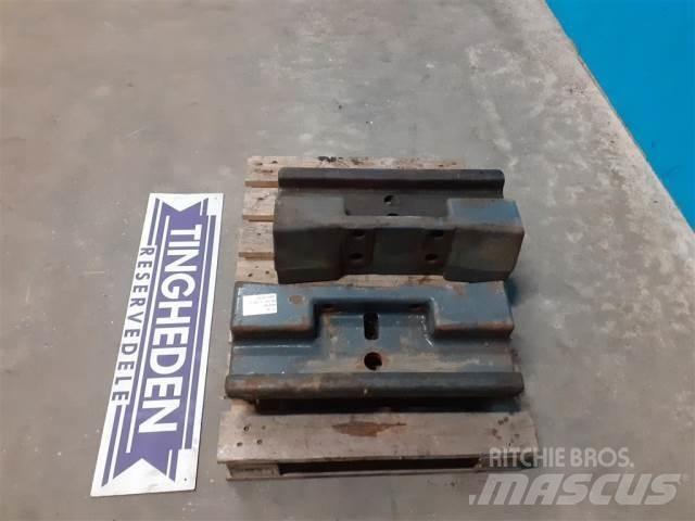 New Holland 8340 Priekšējie svari