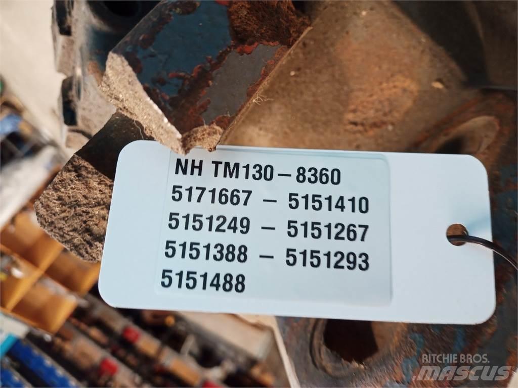 New Holland 8360 Cits traktoru papildaprīkojums