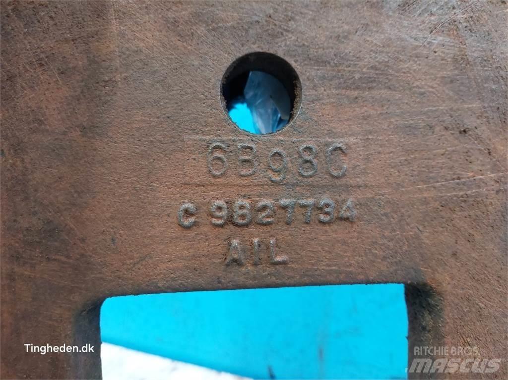 New Holland 8670 Cits traktoru papildaprīkojums