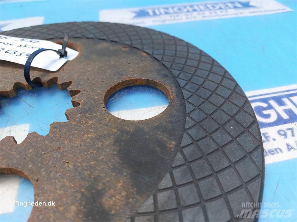 New Holland M160 Cits traktoru papildaprīkojums