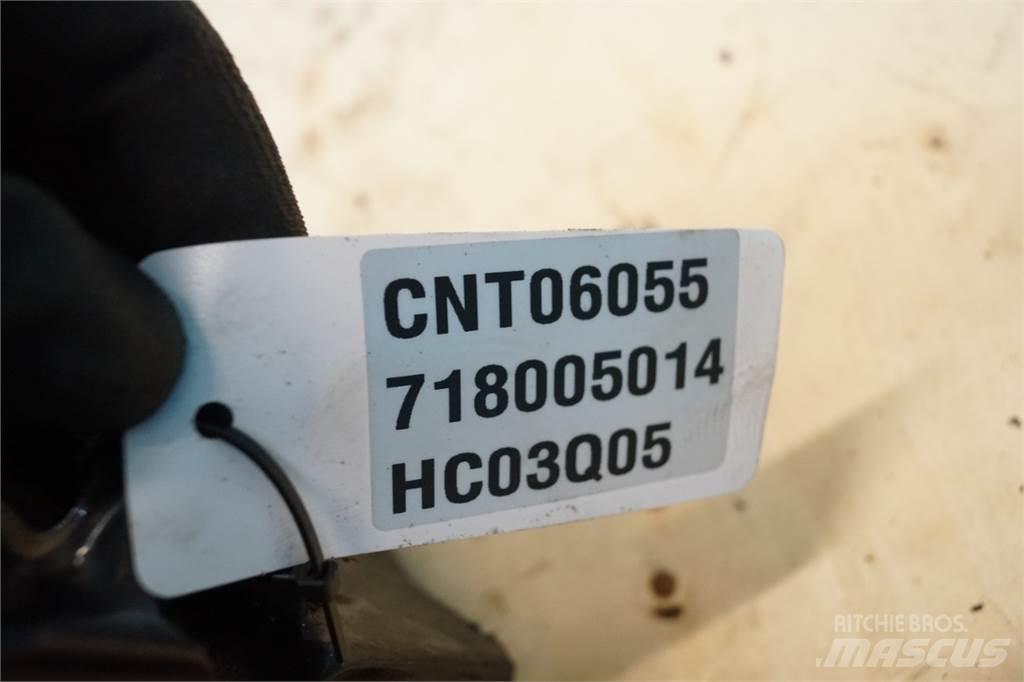 New Holland T7 Cits traktoru papildaprīkojums