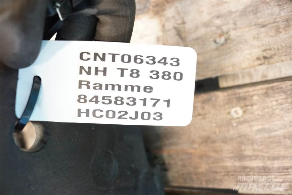 New Holland T8 Cits traktoru papildaprīkojums