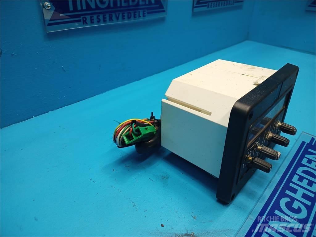 New Holland TF44 Elektronika