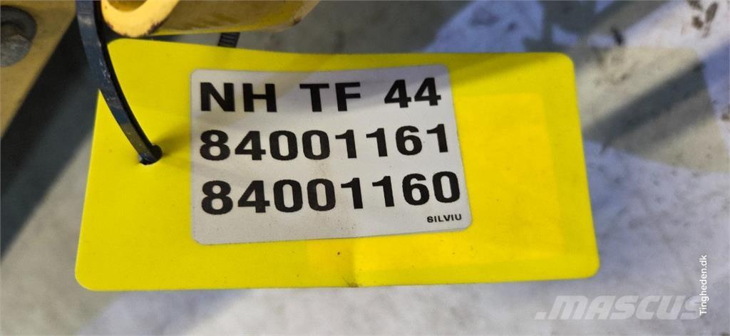 New Holland TF44 Lauksaimniecība- Citi