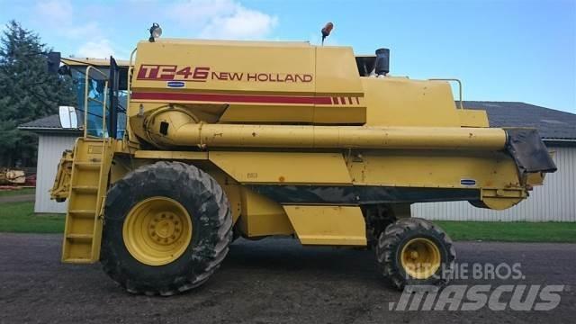 New Holland TF46 Ražas novākšanas kombaini