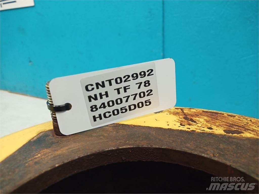 New Holland TF78 Lauksaimniecība- Citi