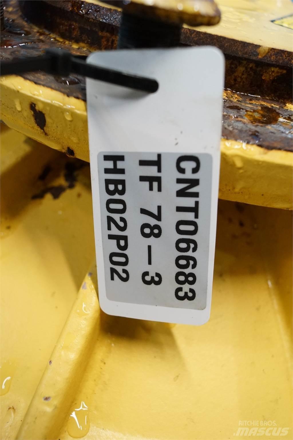 New Holland TF78 Ražas novākšanas kombainu papildaprīkojums